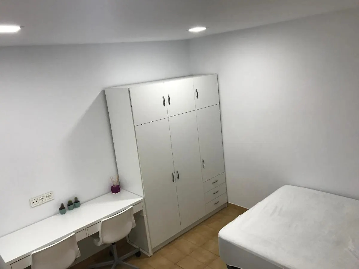 Appartamento Piso céntrico con Parking a 20min de Barcelona Terrassa